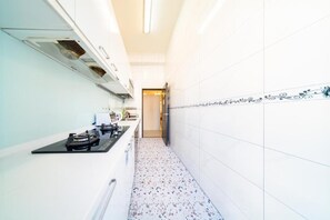 ثلّاجة متوفرة في المنطقة المشتركة