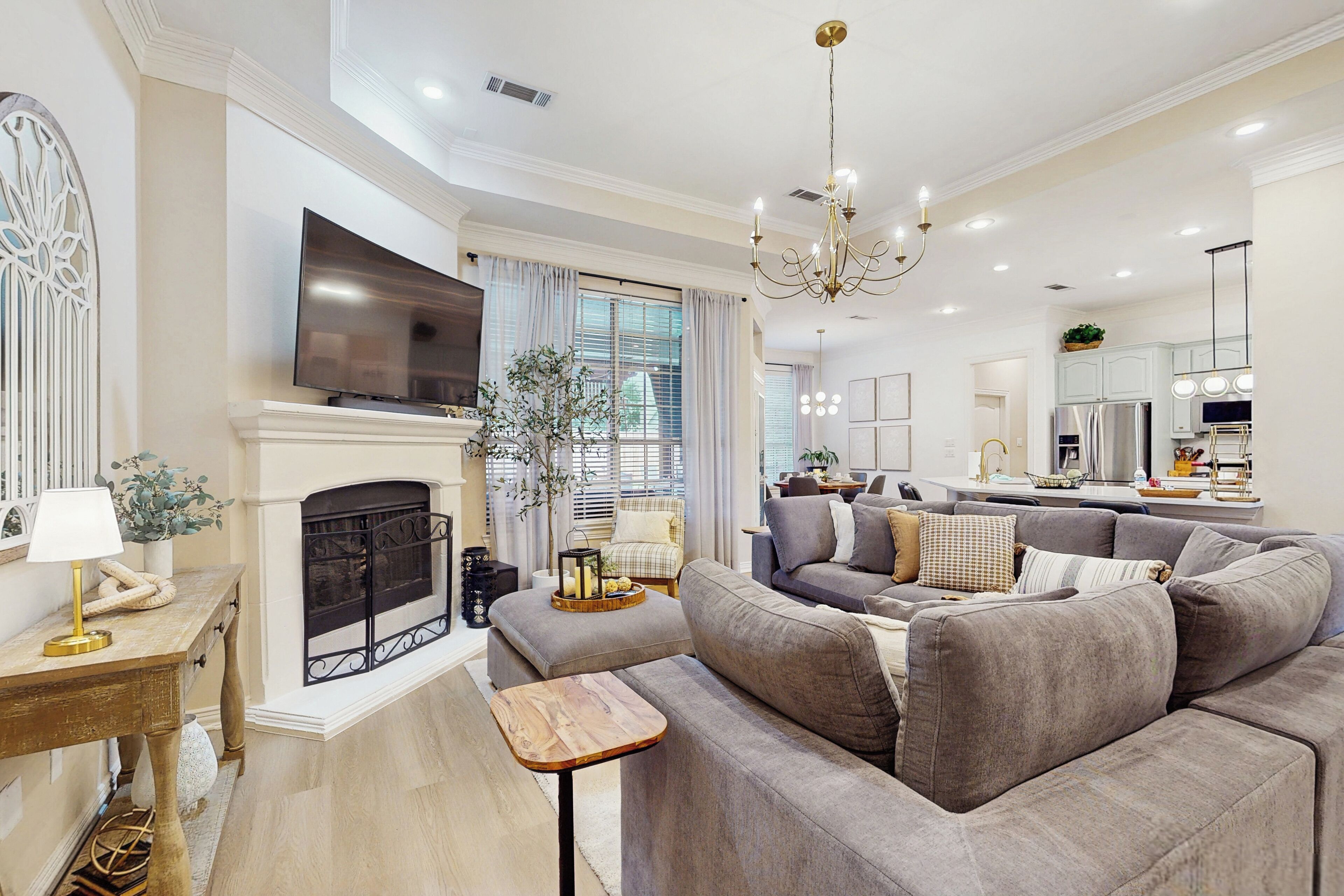 TV, fireplace, DVD player