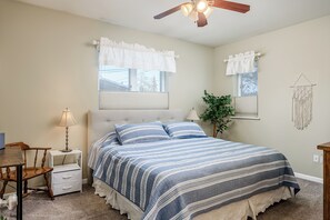2 Schlafzimmer, Bügeleisen/Bügelbrett, Reisekinderbett, Internetzugang