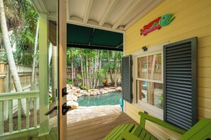 Property grounds - WINDWARD SOUTH- Delightful 2-bedroom house with Pool in Old Town Key West (Key West)