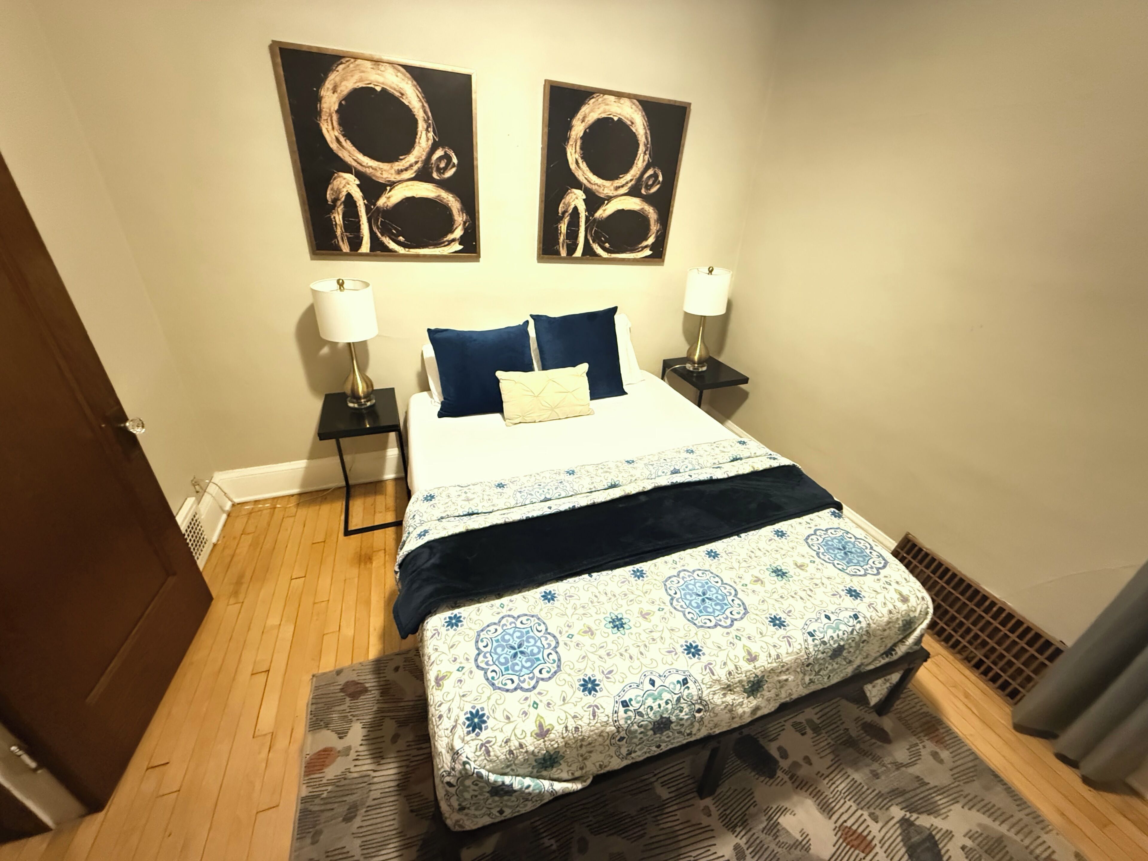 Desk, iron/ironing board, free WiFi, bed sheets