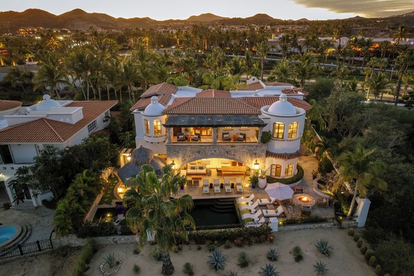 Exterior - Casa Primera Luxury 6-BR Villa Ocean & Golf View (San Jose del Cabo)