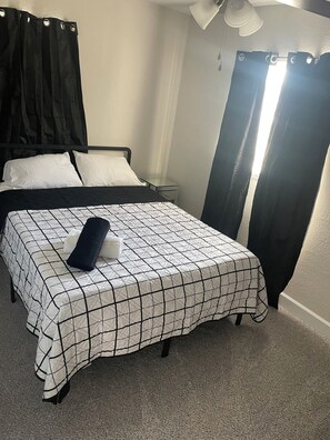 واي فاي وملاءات أسرّة