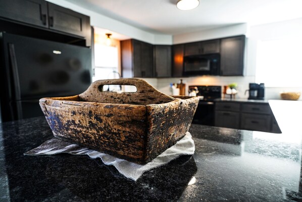 Fridge, microwave, oven, stovetop - Well Located Casper Home Near Downtown District (Casper)