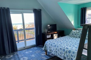 4 bedrooms, Internet, bed sheets - Work, Play & Explore! Coastal York Gem Near Beach (York)