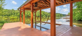Dock & Fire Pit! Lake Gaston Cabin in Macon