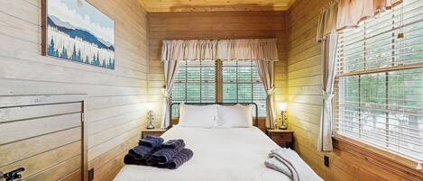 Schreibtisch, Internetzugang, Bettwäsche