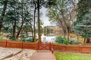 Property grounds - Waterfront Allergy-Free 4BR, Dock & Home Theater (Salisbury)