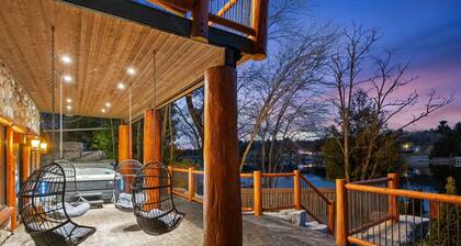Luxury Waterfront Log Home with Hot Tub, Sauna & Game Room