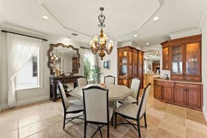 Dining - #1 Beachfront Mansion •  Heated Pool • Theater (Nokomis)