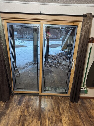 A Peaceful Walk-Out Apartment Retreat in Richmond.