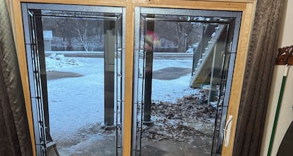 A Peaceful Walk-Out Apartment Retreat in Richmond.