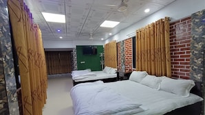Gambar tidak terklasifikasi, 2 dari 12, tombol