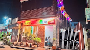 Gambar tidak terklasifikasi, 3 dari 12, tombol