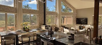 Luxury Mountain Chalet w/hot tub, Sauna and Views.  Sleeps 12