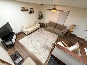 Smart TV - Cozy Country Escape  Private Watertown Retreat – 45 Min to Twin Cities Thrills! (Watertown)