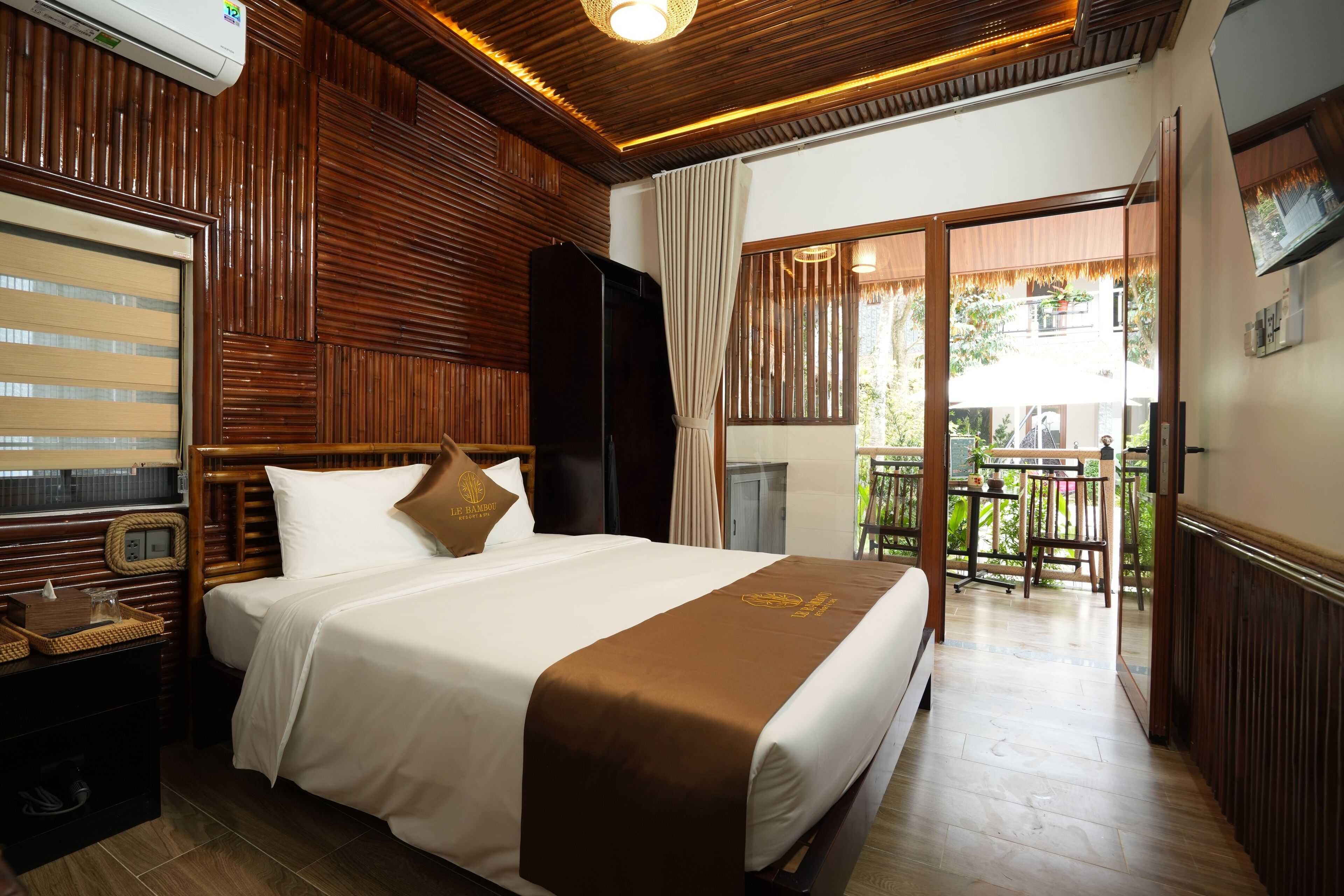 Kamar Keluarga, kamar terhubung | Meja kerja, tirai kedap cahaya, Wi-Fi gratis, dan seprai linen