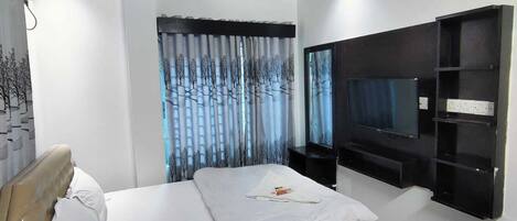 デラックス ダブルルーム シティビュー | WiFi (無料)