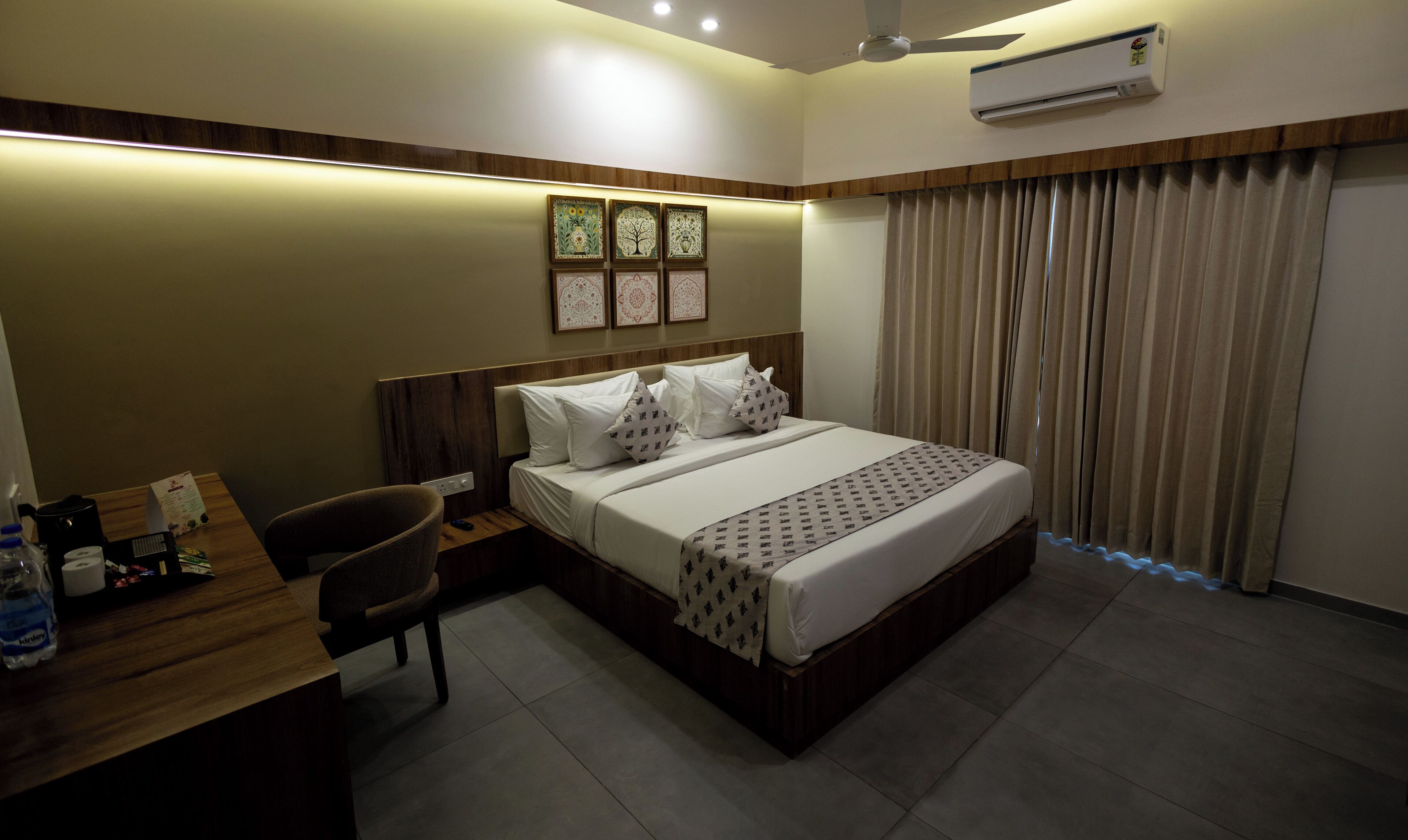 Deluxe Double Room, Balcony, Garden View | In-room safe, desk, laptop workspace, blackout curtains