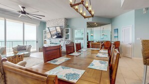Unclassified image, 3 of 49, button - 3BR Gulf-Facing Penthouse: Suntide III - Unit 1106 (South Padre Island)