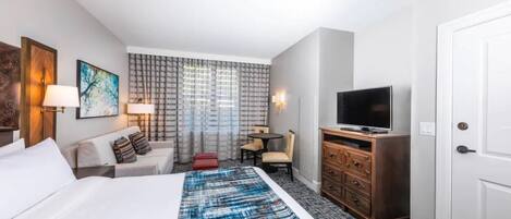 2 chambres, fer et planche à repasser, Wi-Fi, literie fournie