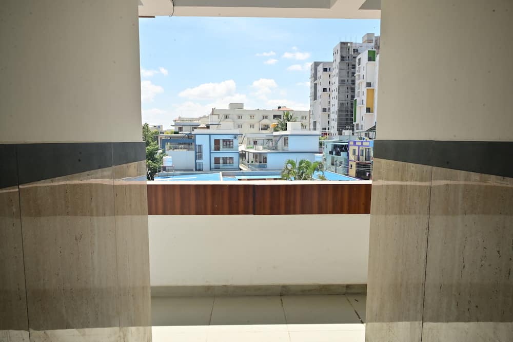 Aura 67 Homes