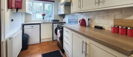 Dishwasher, highchair