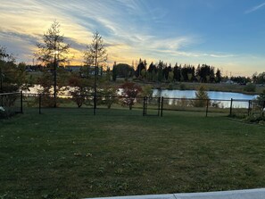 Property grounds - Walkout basement stay (Edmonton)