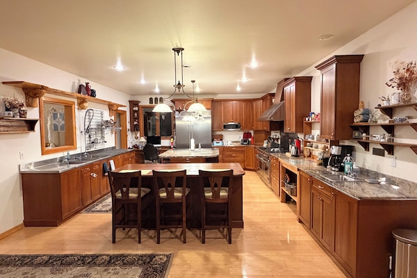 Kitchen #1