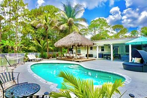 Pool - Relax Poolside! Family West Palm Beach Gem w/ Yard (West Palm Beach)