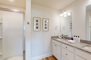 Towels - Steps to Sand & Surf! Family-Friendly PCB Retreat (Panama City Beach)