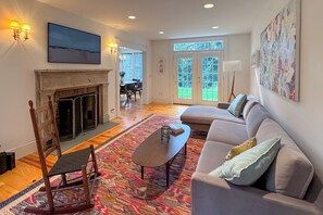 TV, fireplace, table tennis - Close to Copake Lake! 4-Season Escape w/ Sauna (Copake)