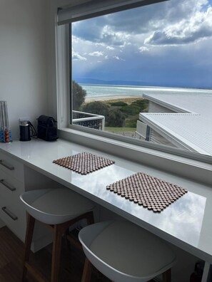 Interior - Sandbar Villa - Freycinet, TAS luxury accomodation (Coles Bay)