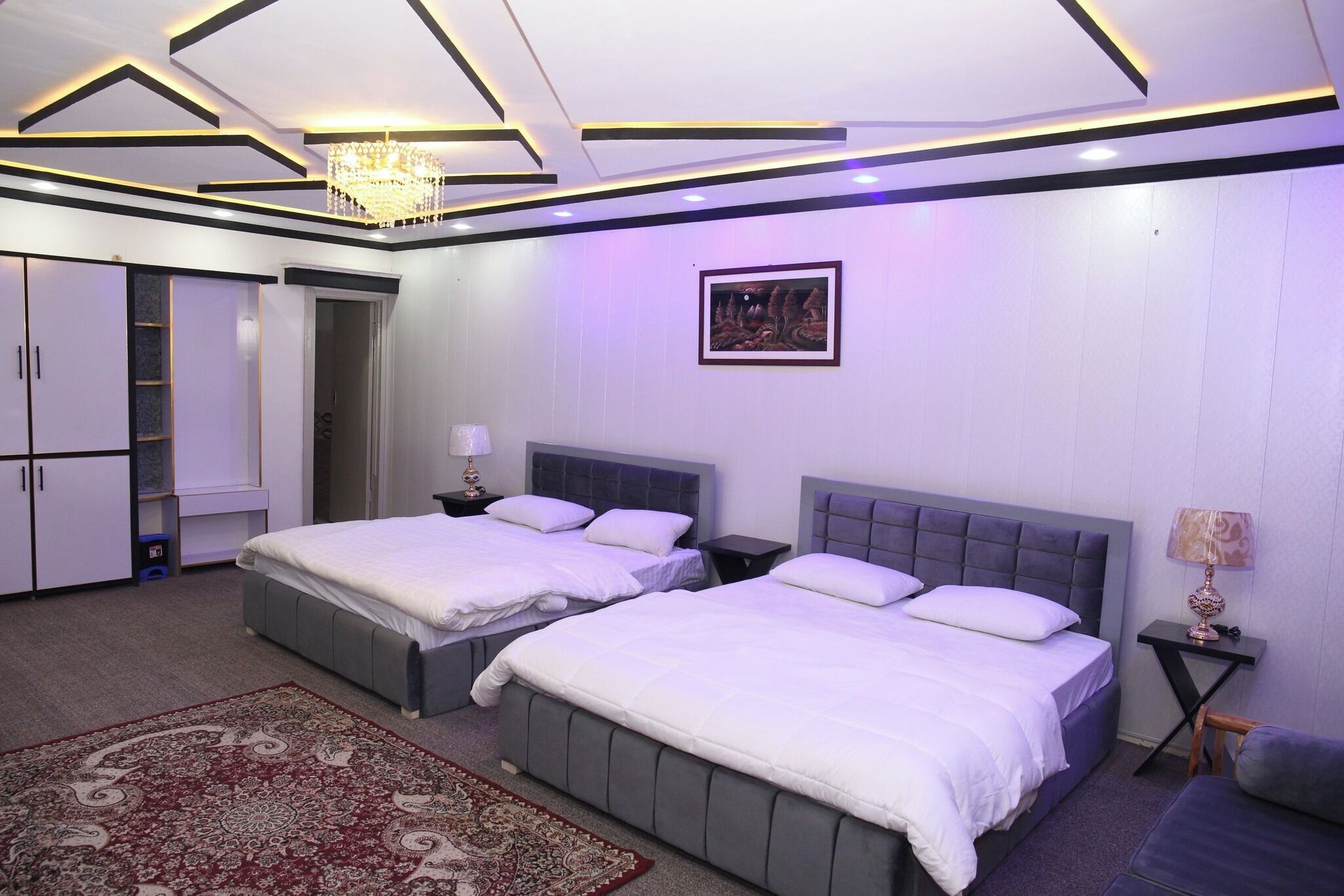 Deluxe-Zimmer, Bergblick | Schallisolierte Zimmer, Bügeleisen/Bügelbrett, kostenloses WLAN