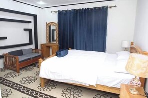 Chambres insonorisées, fer et planche à repasser, Wi-Fi gratuit