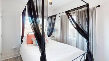 4 Schlafzimmer, Internetzugang, Bettwäsche