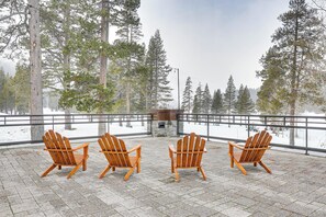 Terrace/patio - Everline Suite w/ Resort Perks! 7 Mi to Lake Tahoe (Olympic Valley)