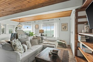 Televisión y reproductor de DVD 