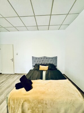 Basic Apartment - Bright 5P Apartment Near Praterstern (Vienna)