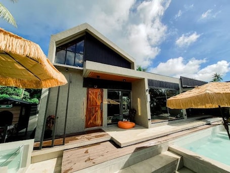 Exterior. Mamays Private Villa