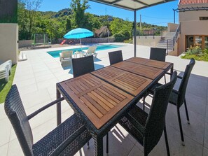 Outdoor dining - Vacation home Josipa by Interhome (Vrgorac)