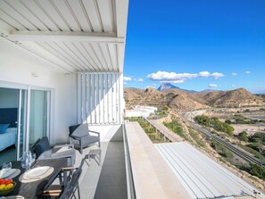 Outdoor dining - Bolnou Blue Sea by Interhome (El Campello/Villajoyosa)