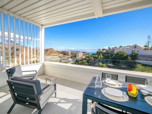 Outdoor dining - Bolnou Blue Sea by Interhome (El Campello/Villajoyosa)