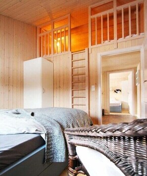 Fer et planche à repasser, lit parapluie, Wi-Fi gratuit