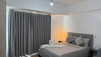 Internet, bed sheets