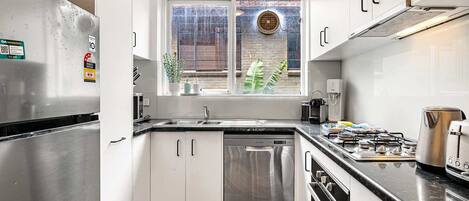 Fridge, microwave, oven, stovetop