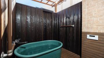 Villa, Patio | Blackout curtains, iron/ironing board, free WiFi