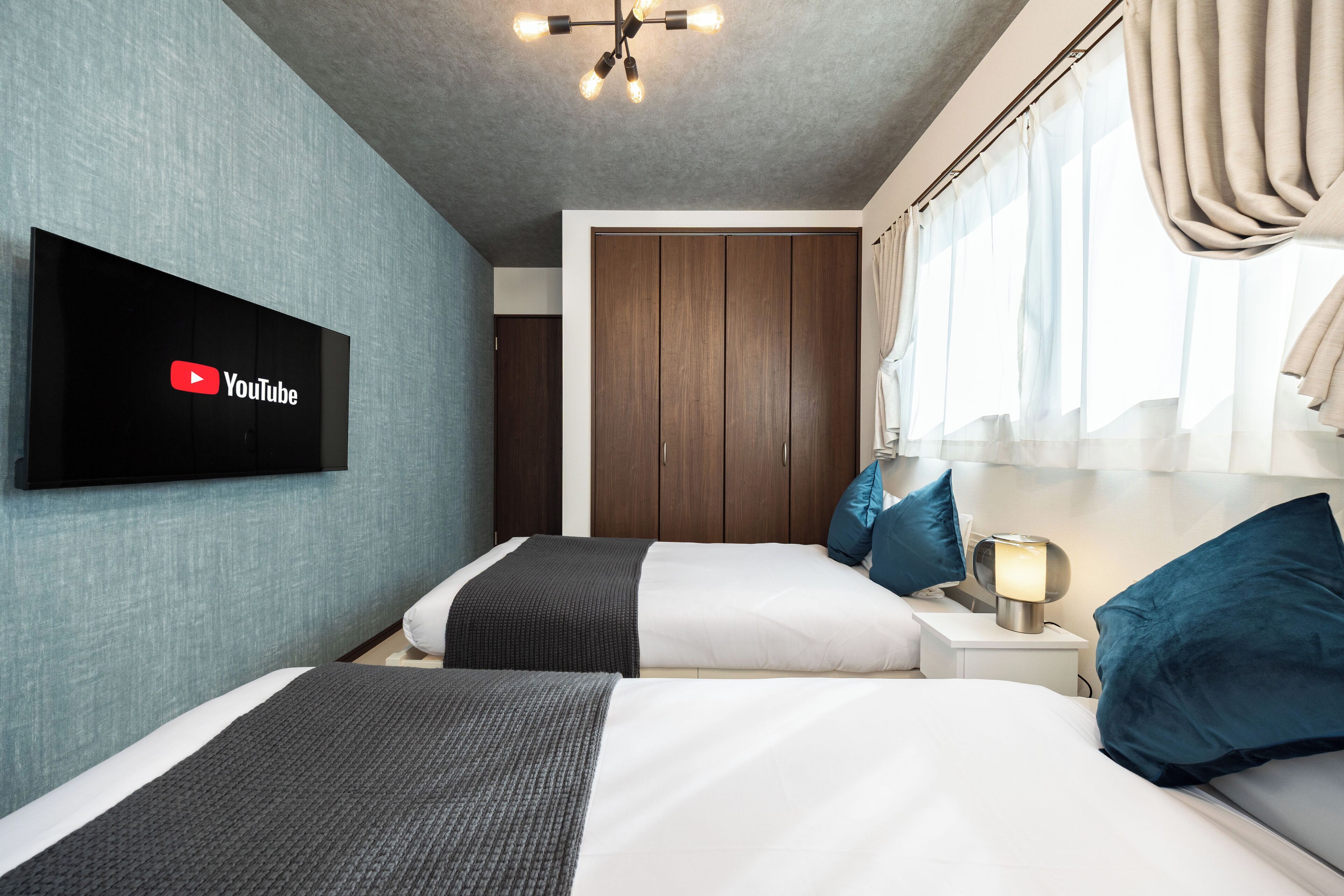 فيلا - برواق | ستائر تعتيم ومكواة/لوح كي وواي فاي مجانًا