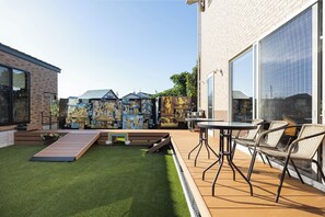 Vil·la, pati | Terrassa o pati