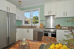 Microwave, oven, cookware/dishes/utensils